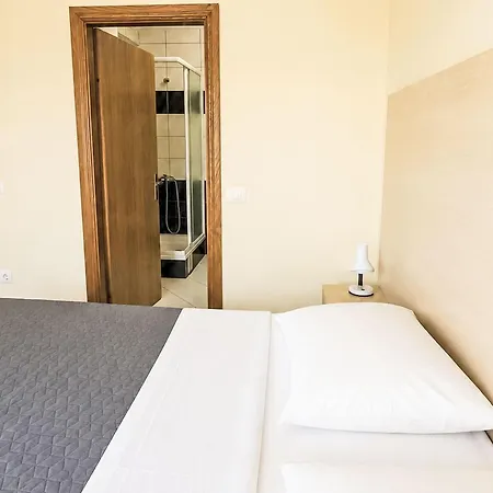 Apartment Mare 01 By Interhome Privlaka (Zadar)
